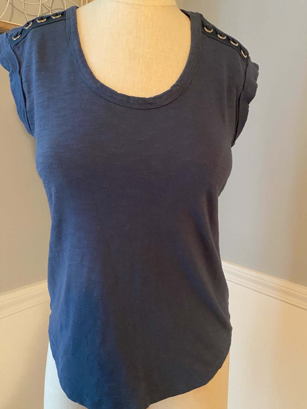 White House Black Market Navy Blue Cap Sleeve Tee with Shoulder Grommets - XS